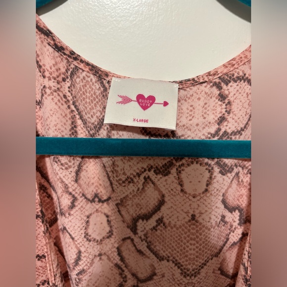 BuddyLove Pink Duster (XL) - Picture 2 of 4